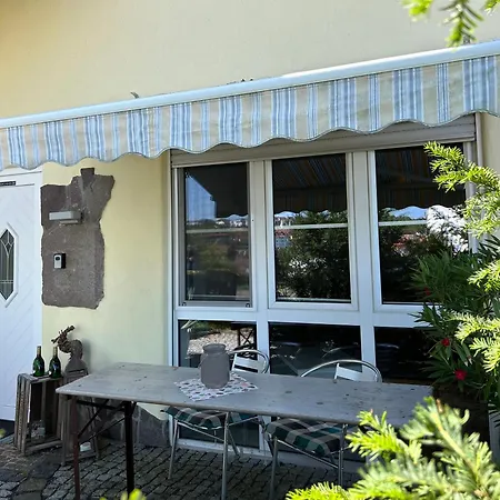 An Den Weinbergen